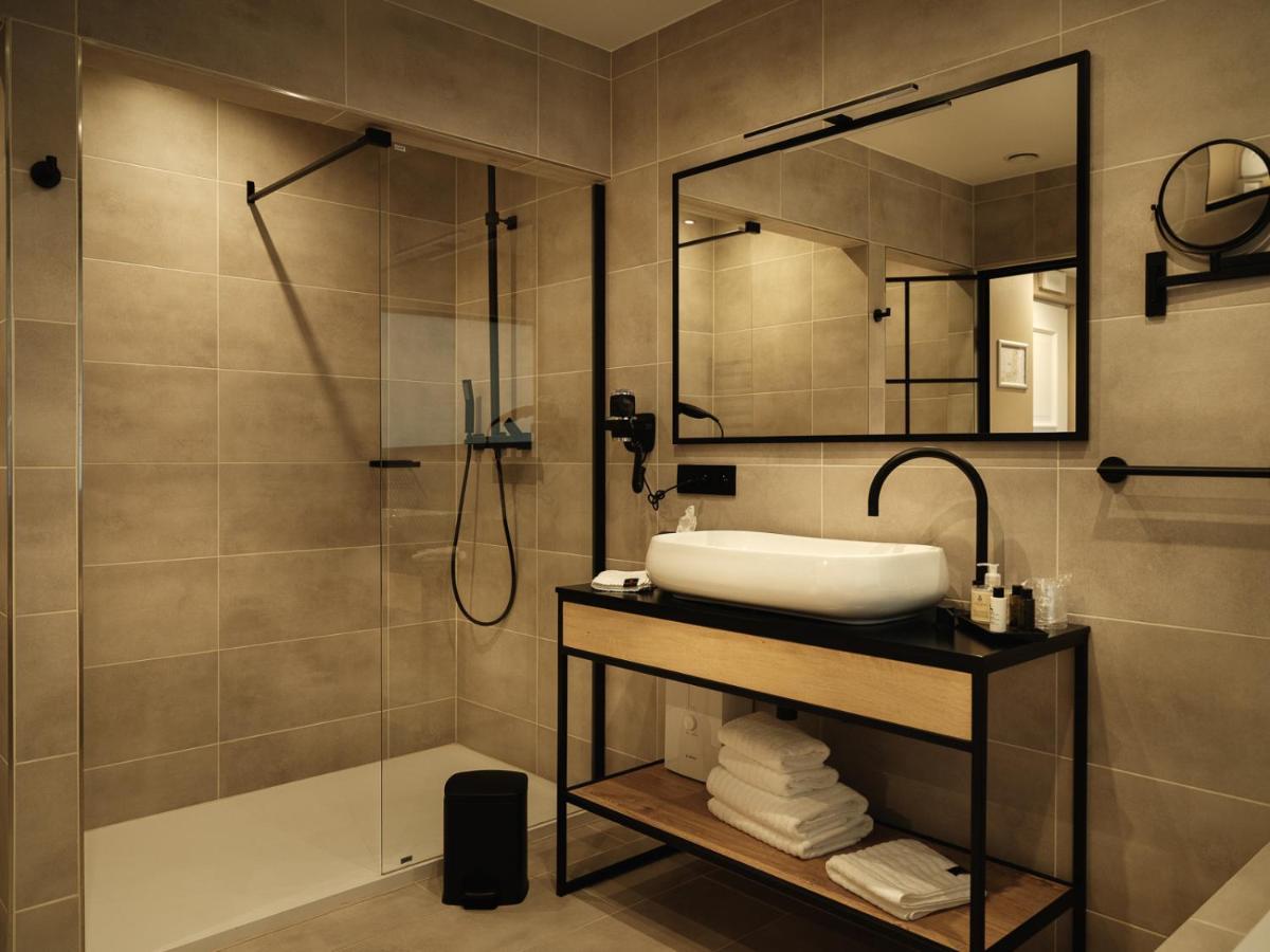Ferme D'Ecavee Hotel Celles  Bagian luar foto