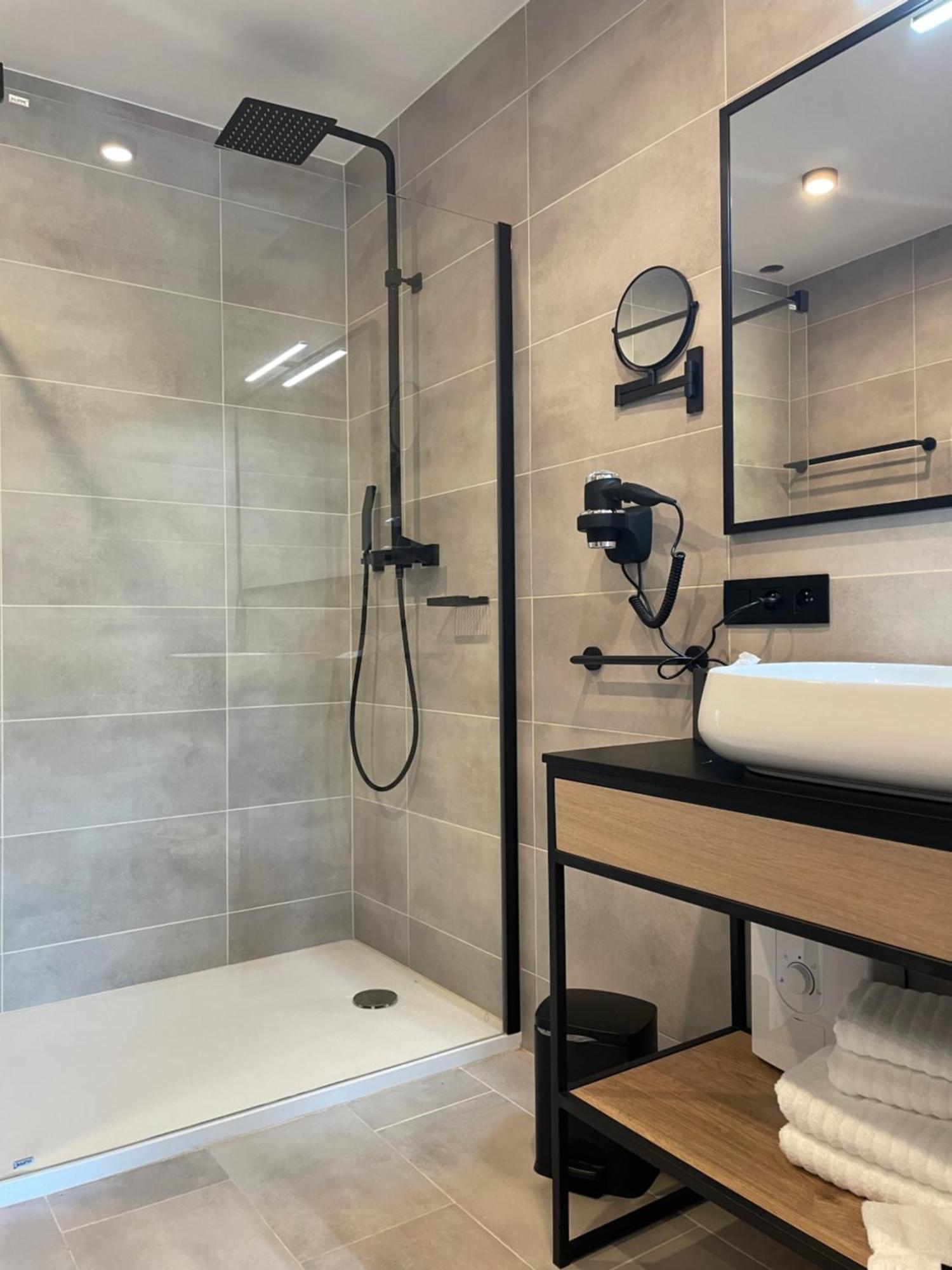 Ferme D'Ecavee Hotel Celles  Bagian luar foto